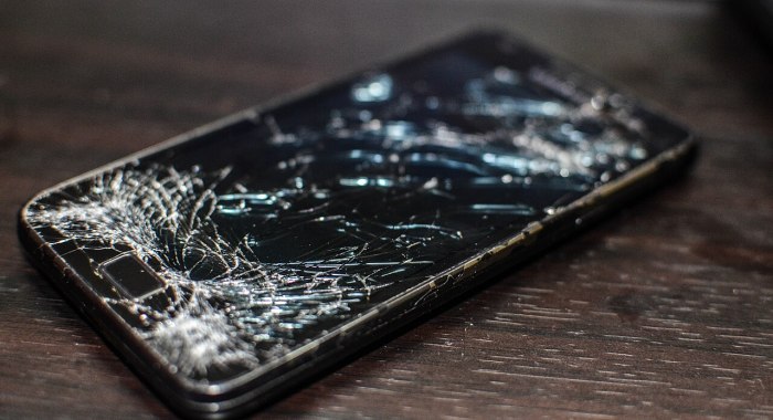 İkinci El Telefon Fiyatı Belirlerken Hangi Kriterlere Bakılır?